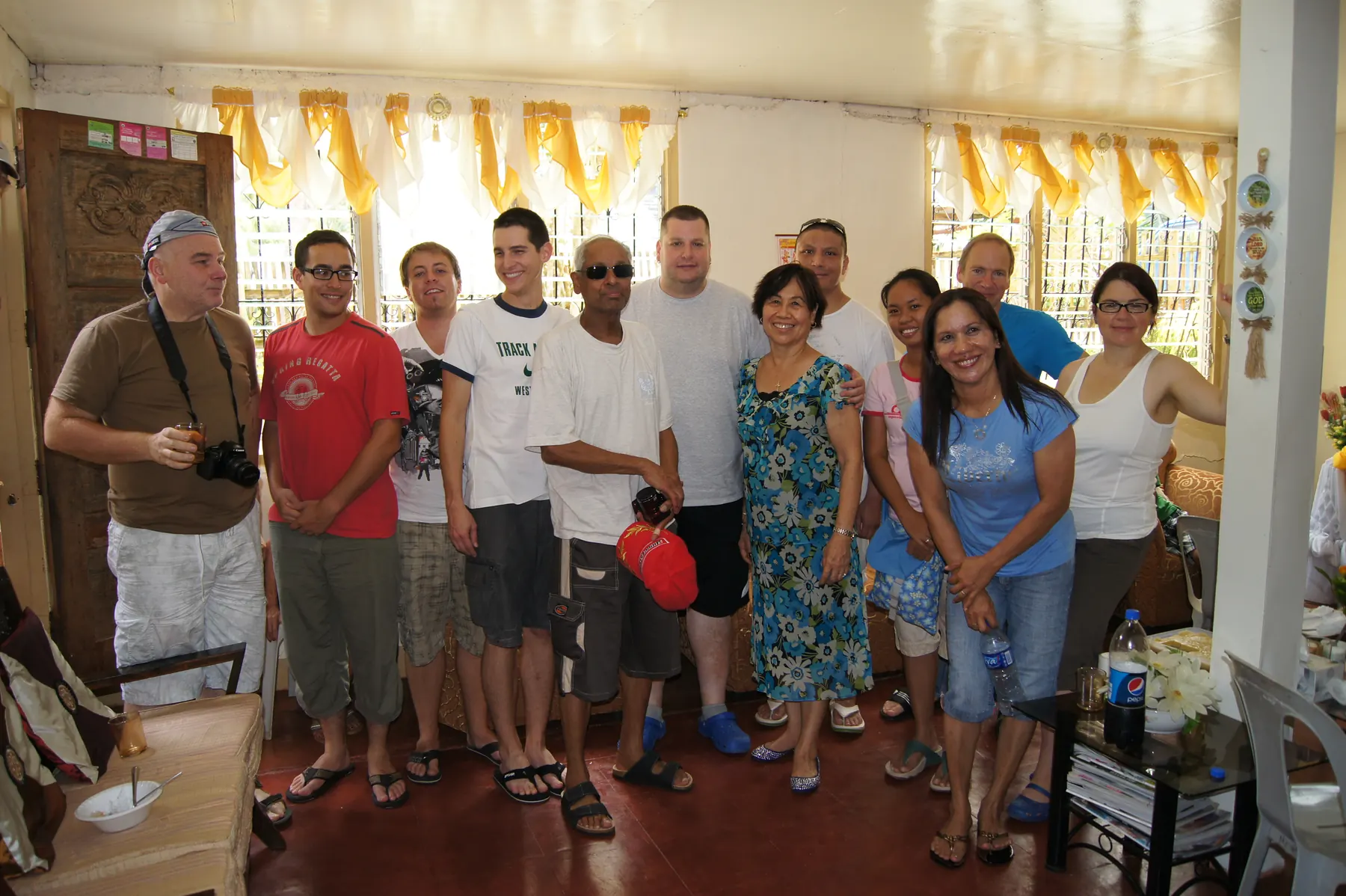 The team with local colleagues on Siquijor, 2012